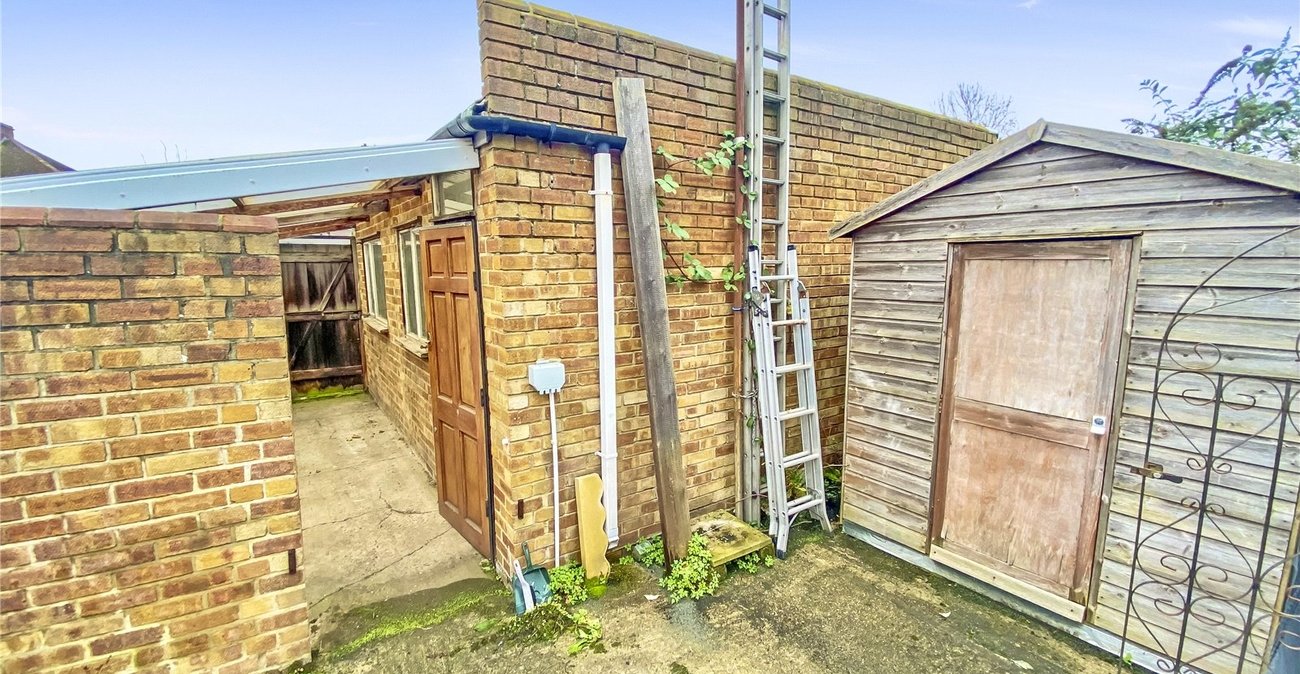 3 bedroom house for sale in Sidcup | Robinson Jackson