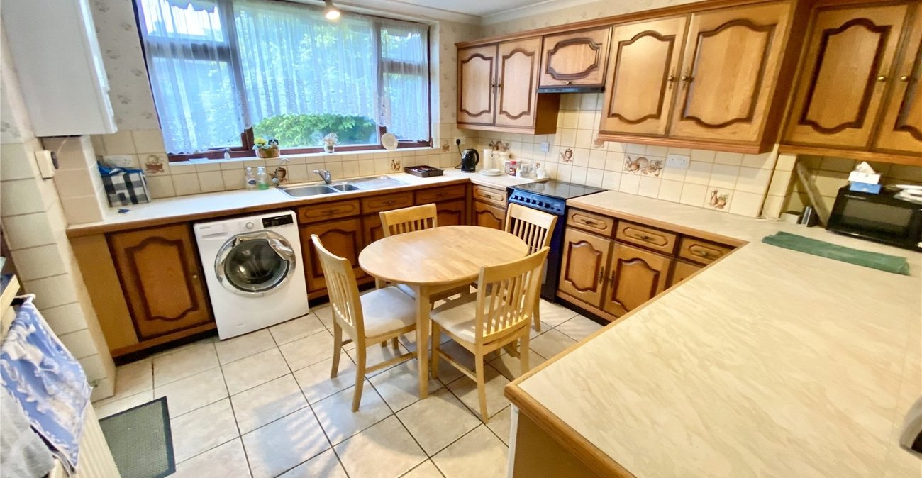 3 bedroom house for sale in Sidcup | Robinson Jackson