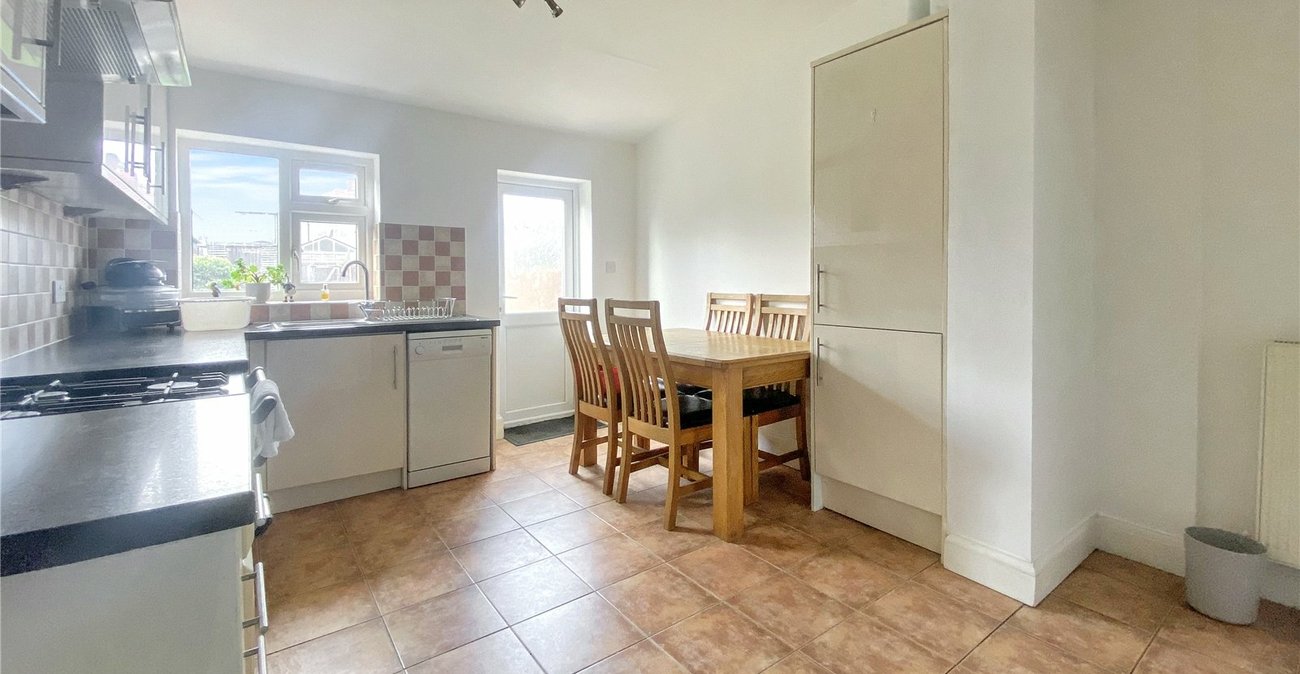 2 bedroom house for sale in Sidcup | Robinson Jackson