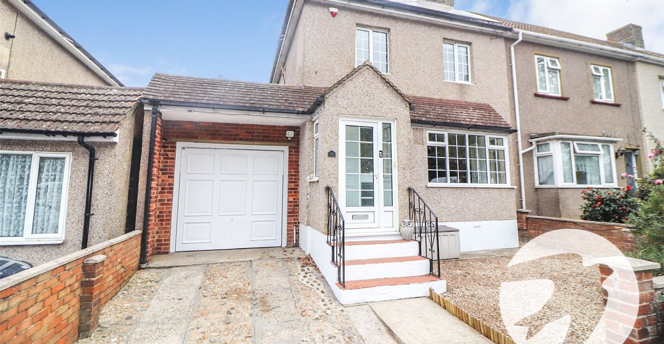 3 bedroom house for sale in Erith | Robinson Jackson