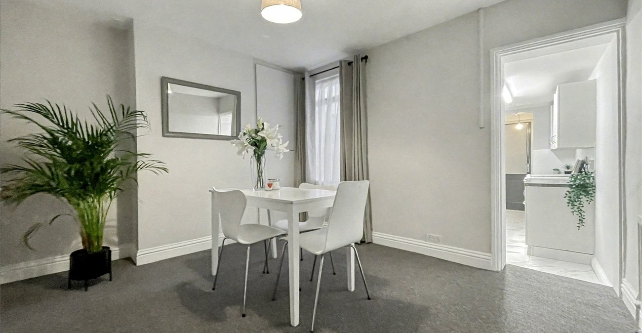 2 bedroom house for sale in Gillingham | Robinson Michael & Jackson