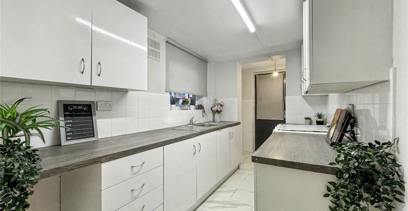 2 bedroom house for sale in Gillingham | Robinson Michael & Jackson