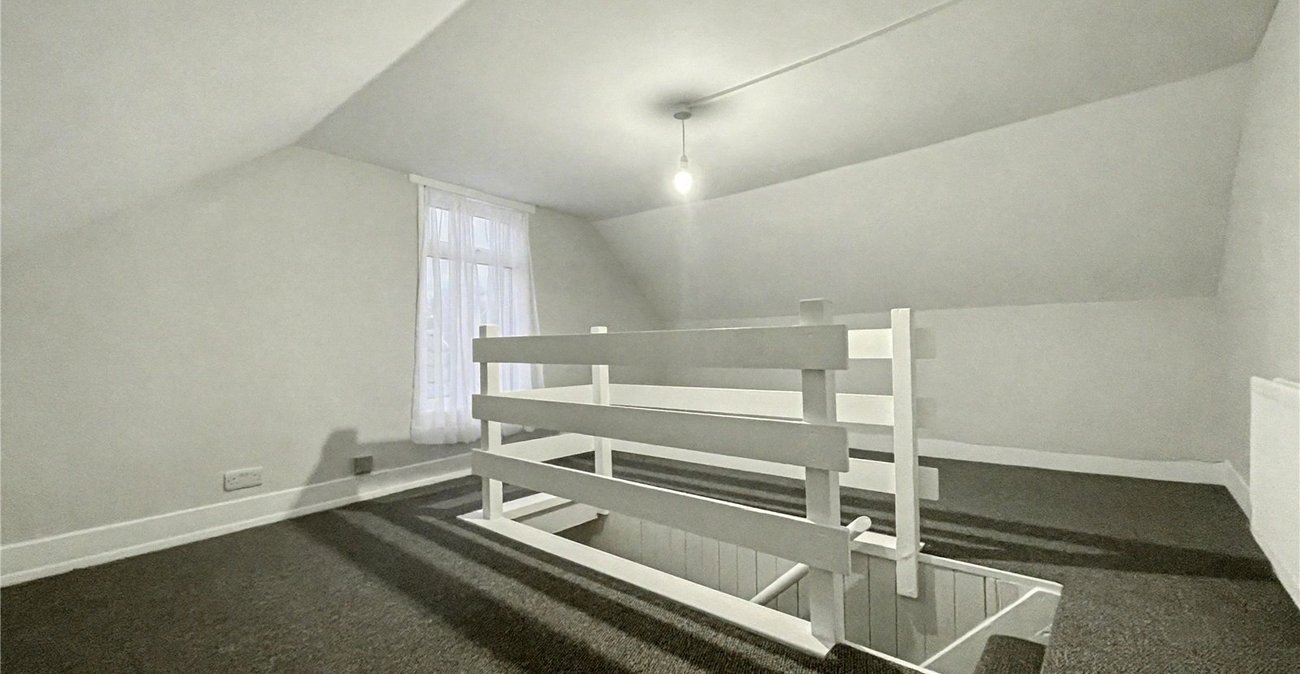 2 bedroom house for sale in Gillingham | Robinson Michael & Jackson