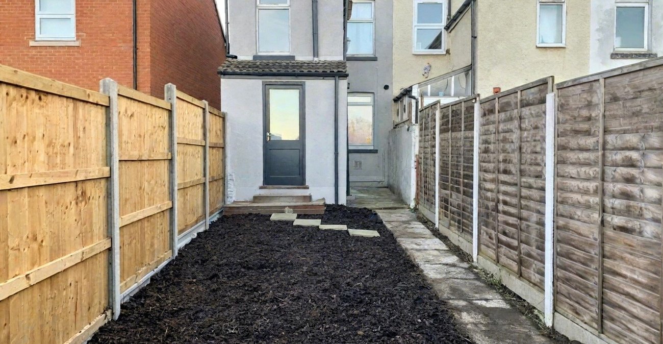 2 bedroom house for sale in Gillingham | Robinson Michael & Jackson