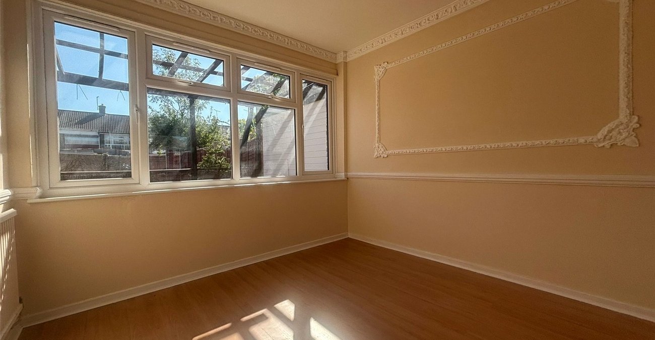 3 bedroom house for sale in Northfleet | Robinson Michael & Jackson