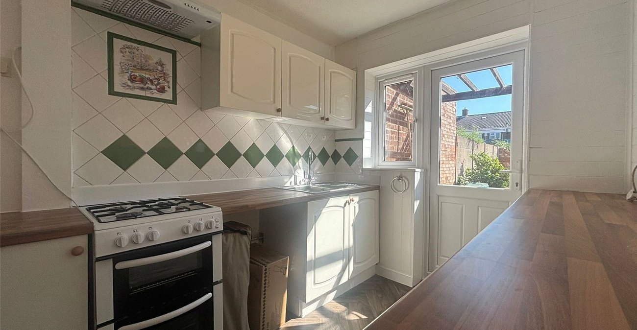 3 bedroom house for sale in Northfleet | Robinson Michael & Jackson