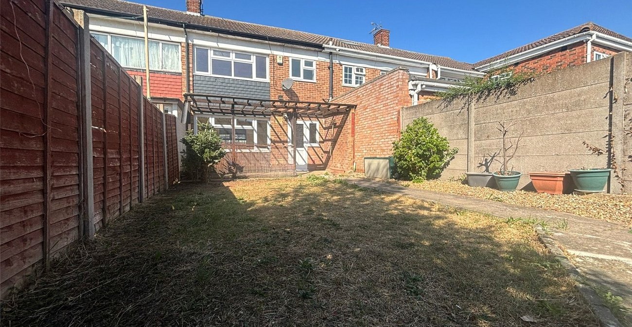 3 bedroom house for sale in Northfleet | Robinson Michael & Jackson