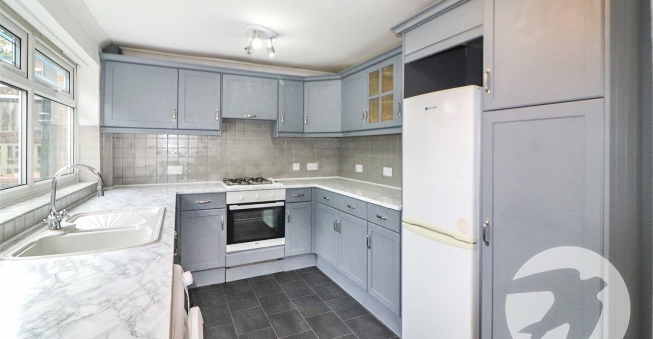 3 bedroom house for sale in Erith | Robinson Jackson