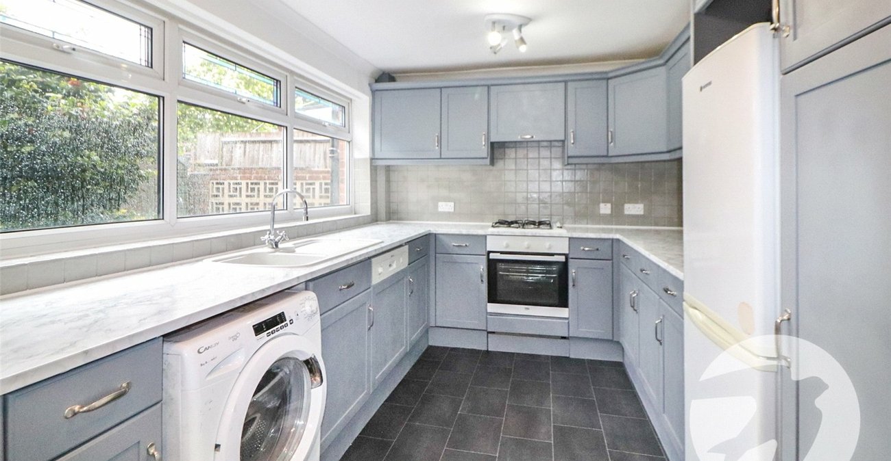3 bedroom house for sale in Erith | Robinson Jackson