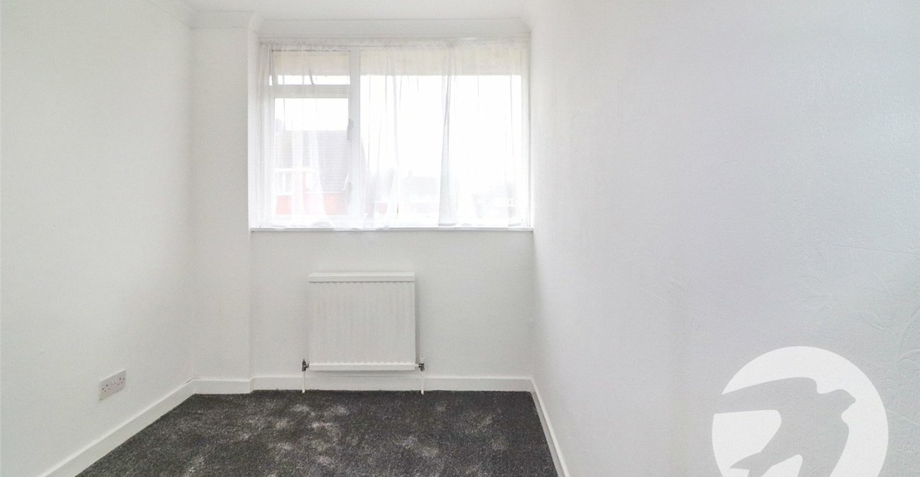 3 bedroom house for sale in Erith | Robinson Jackson