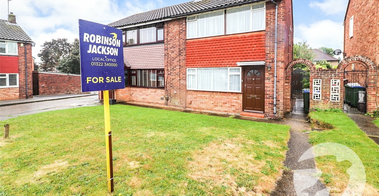 3 bedroom house for sale in Erith | Robinson Jackson
