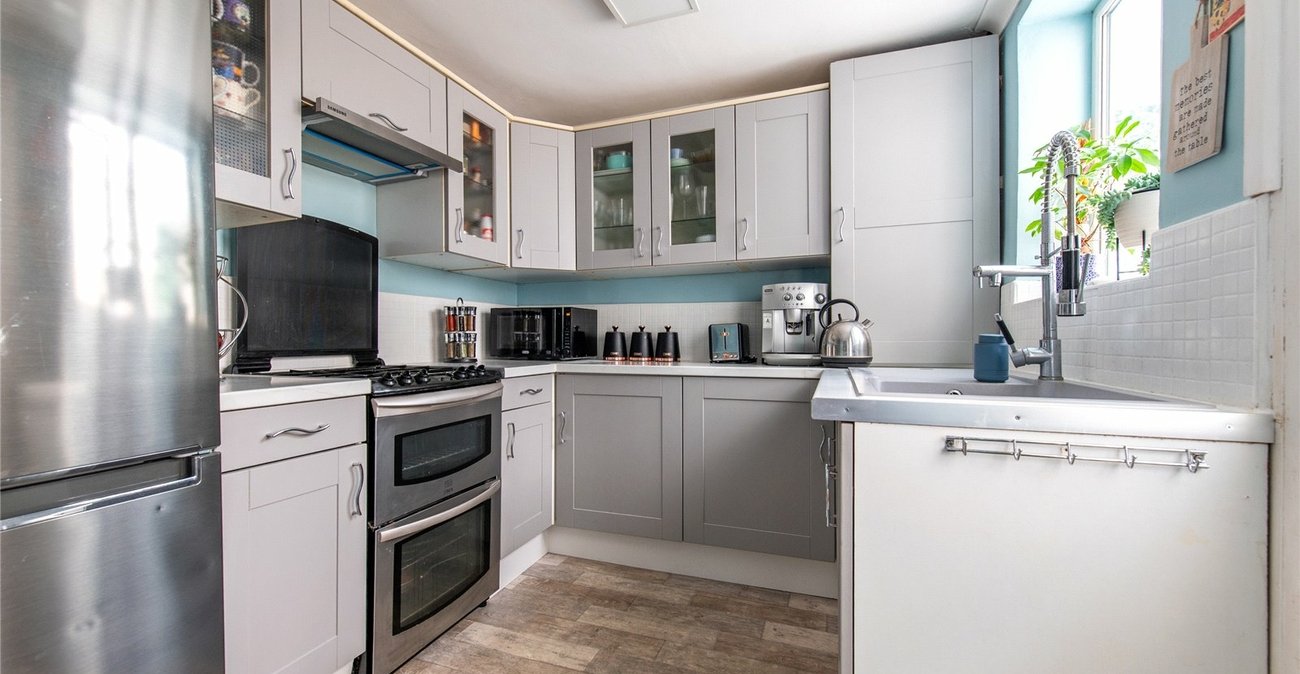 2 bedroom house for sale in Gravesend | Robinson Michael & Jackson