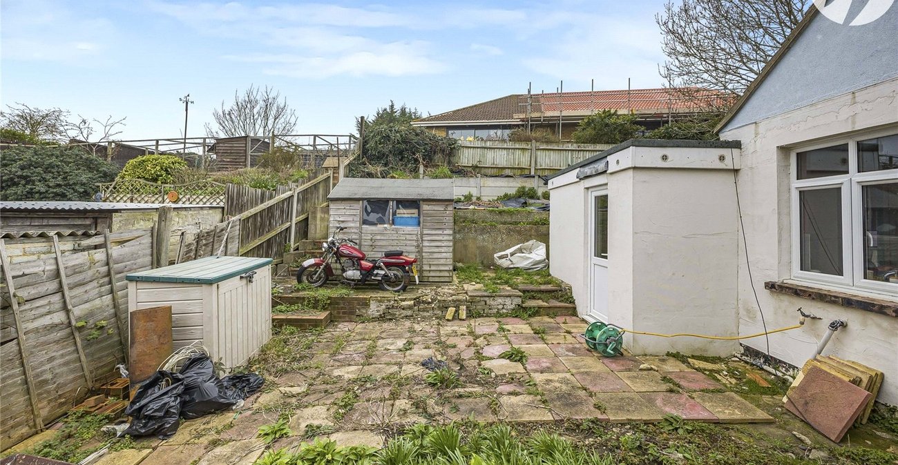 3 bedroom house for sale in Strood | Robinson Michael & Jackson