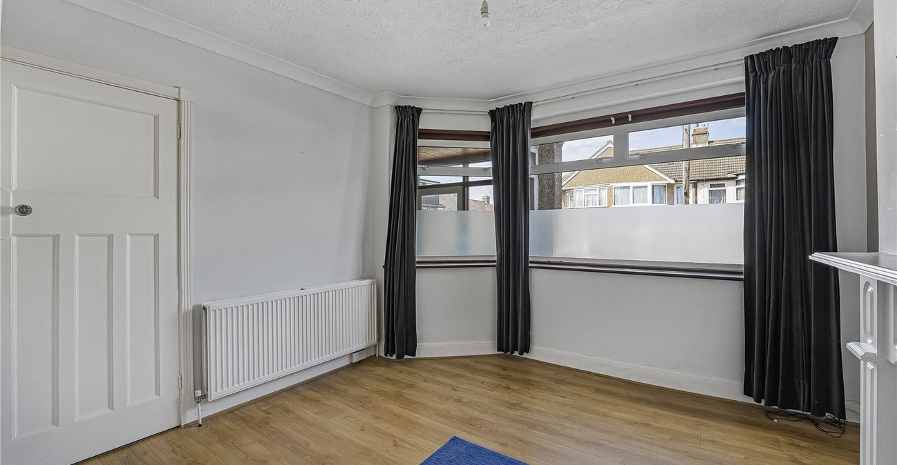 2 bedroom house for sale in Dartford | Robinson Jackson