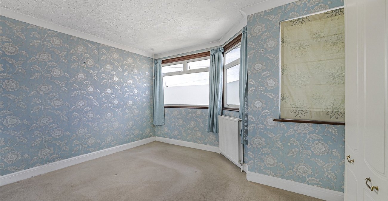 2 bedroom house for sale in Dartford | Robinson Jackson