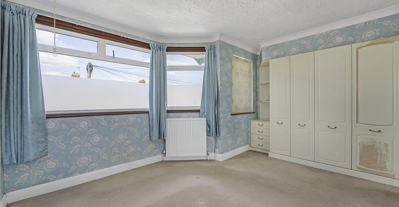 2 bedroom house for sale in Dartford | Robinson Jackson