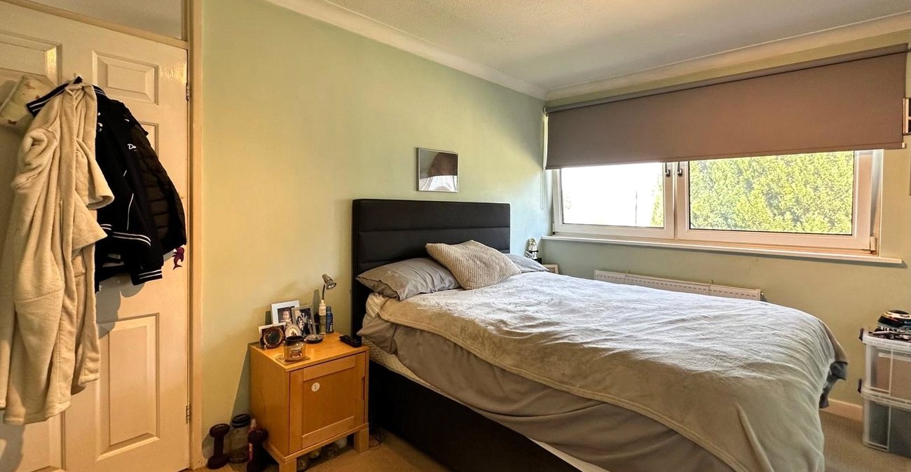 3 bedroom house for sale in Shooters Hill | Robinson Jackson