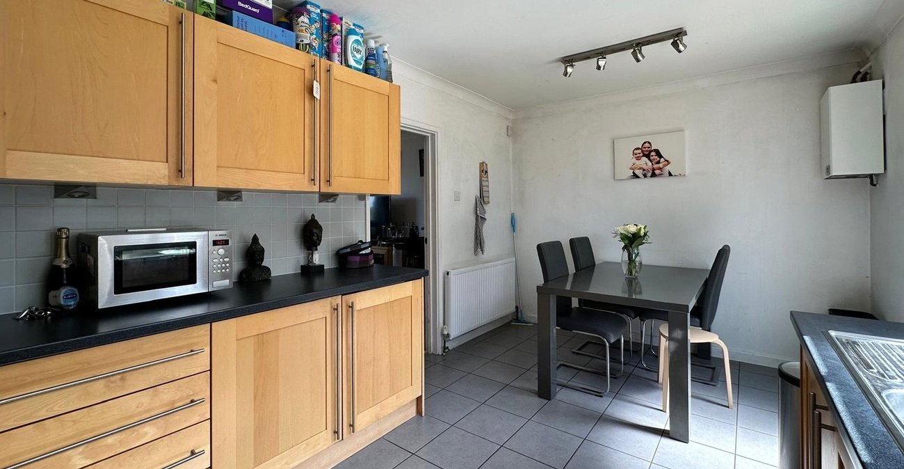 3 bedroom house for sale in Shooters Hill | Robinson Jackson