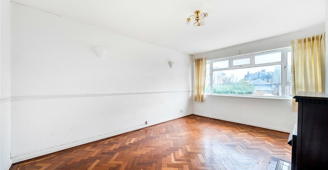 2 bedroom property for sale in  | Robinson Jackson