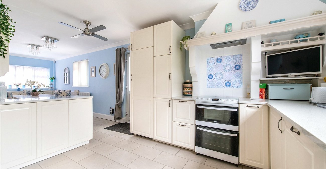 3 bedroom house for sale in Gravesend | Robinson Michael & Jackson