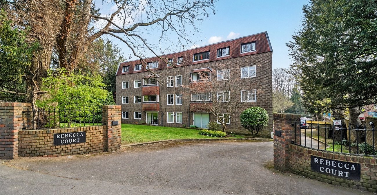 3 bedroom property for sale in 8 Crystal Palace Park Road | Robinson Jackson