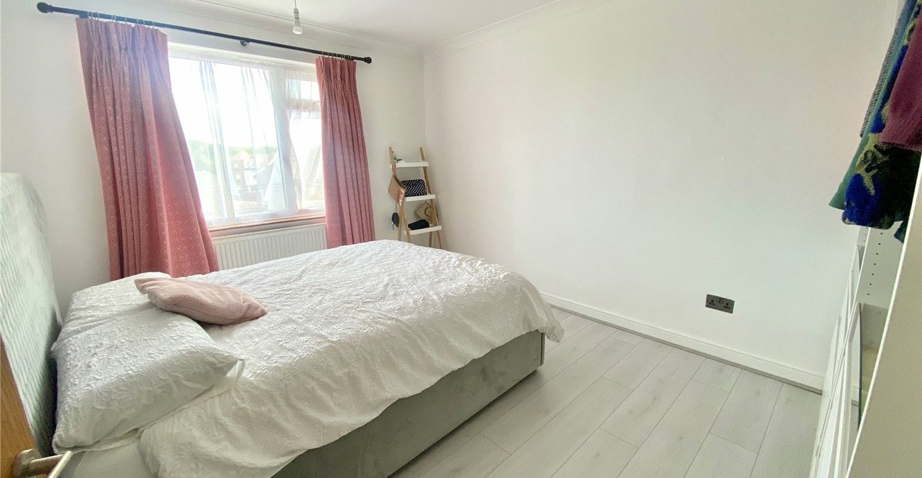 2 bedroom property for sale in Sidcup | Robinson Jackson