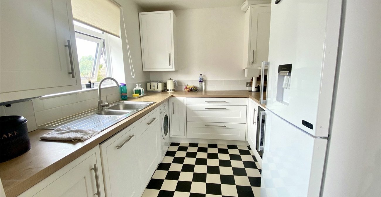 2 bedroom property for sale in Sidcup | Robinson Jackson