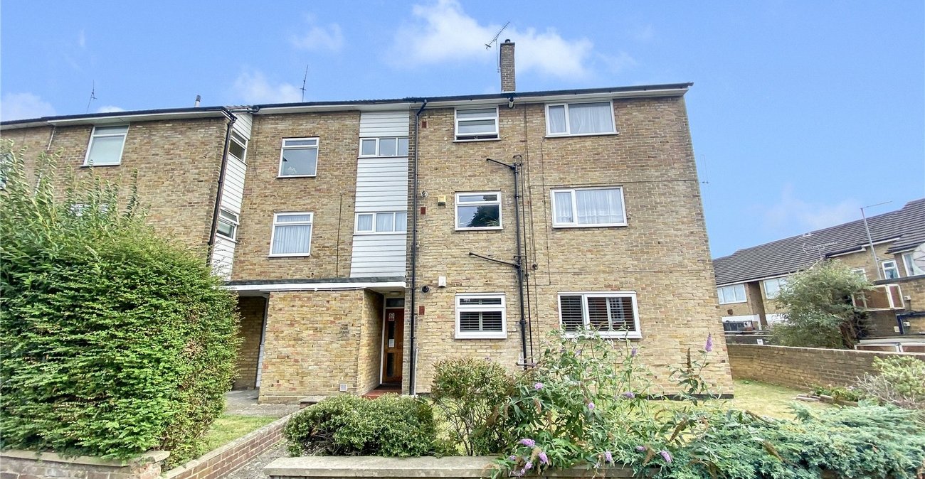 2 bedroom property for sale in Sidcup | Robinson Jackson