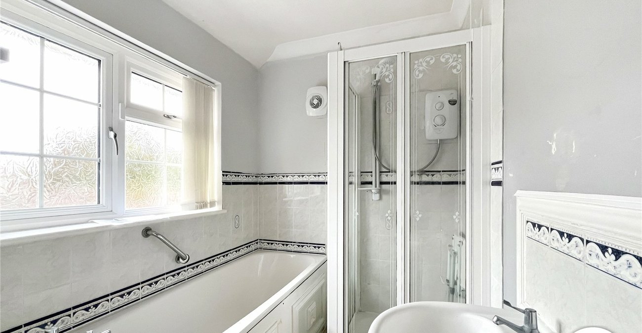 3 bedroom house for sale in Sittingbourne | Robinson Michael & Jackson