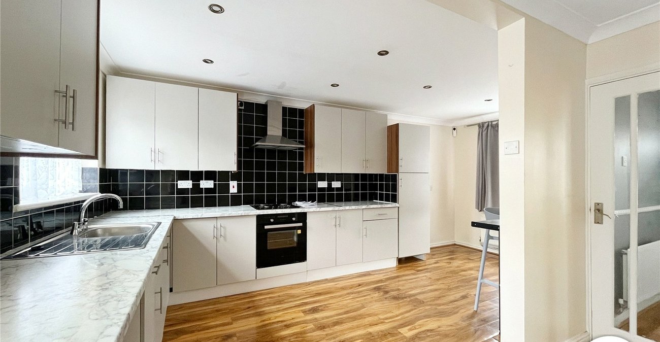 3 bedroom house for sale in Sittingbourne | Robinson Michael & Jackson