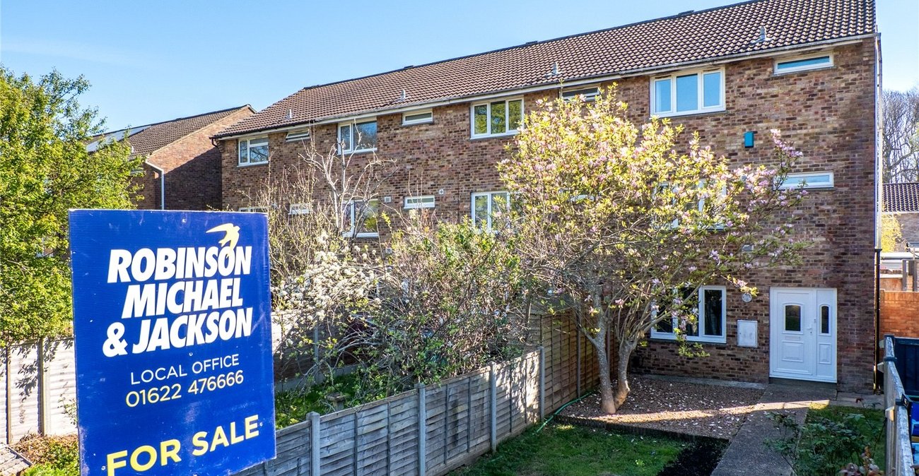4 bedroom house for sale in Maidstone | Robinson Michael & Jackson