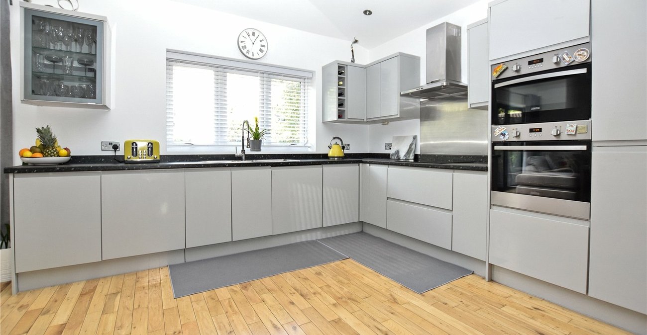 3 bedroom house for sale in Bexleyheath | Robinson Jackson