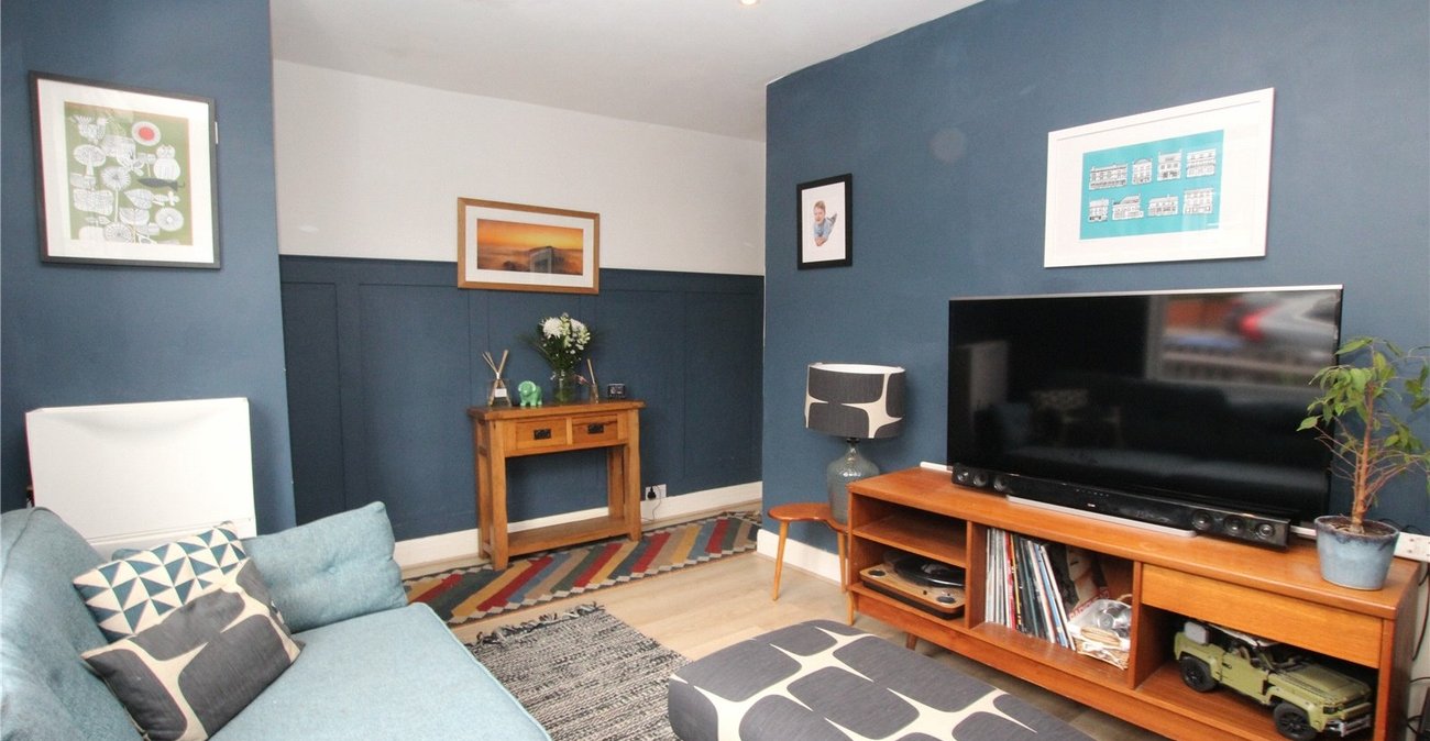 2 bedroom house for sale in Shooters Hill | Robinson Jackson