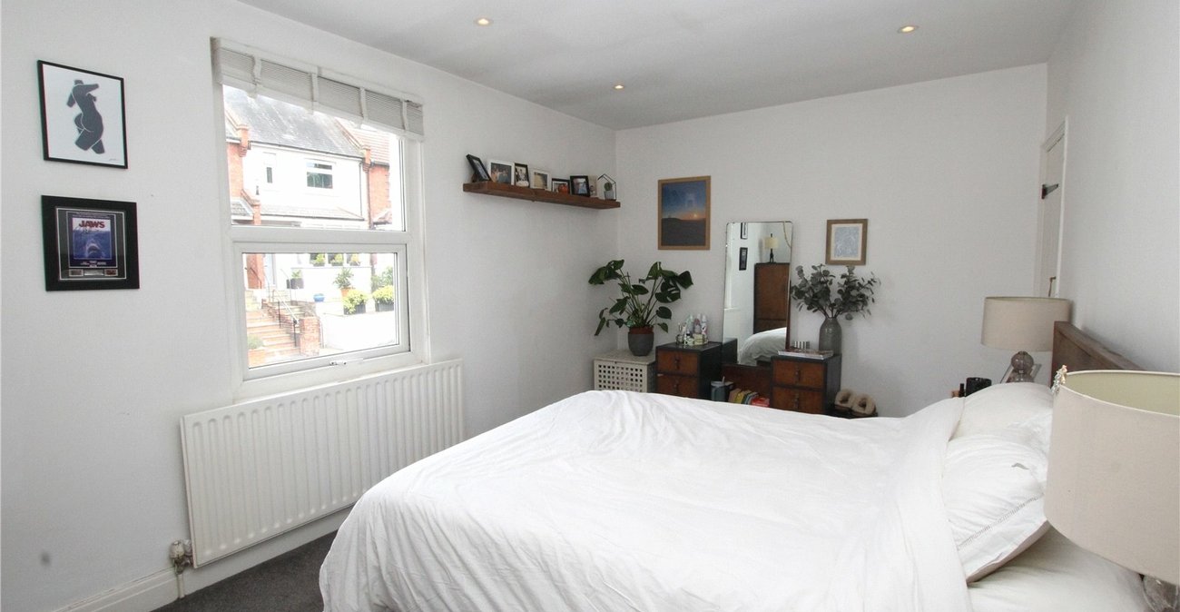 2 bedroom house for sale in Shooters Hill | Robinson Jackson