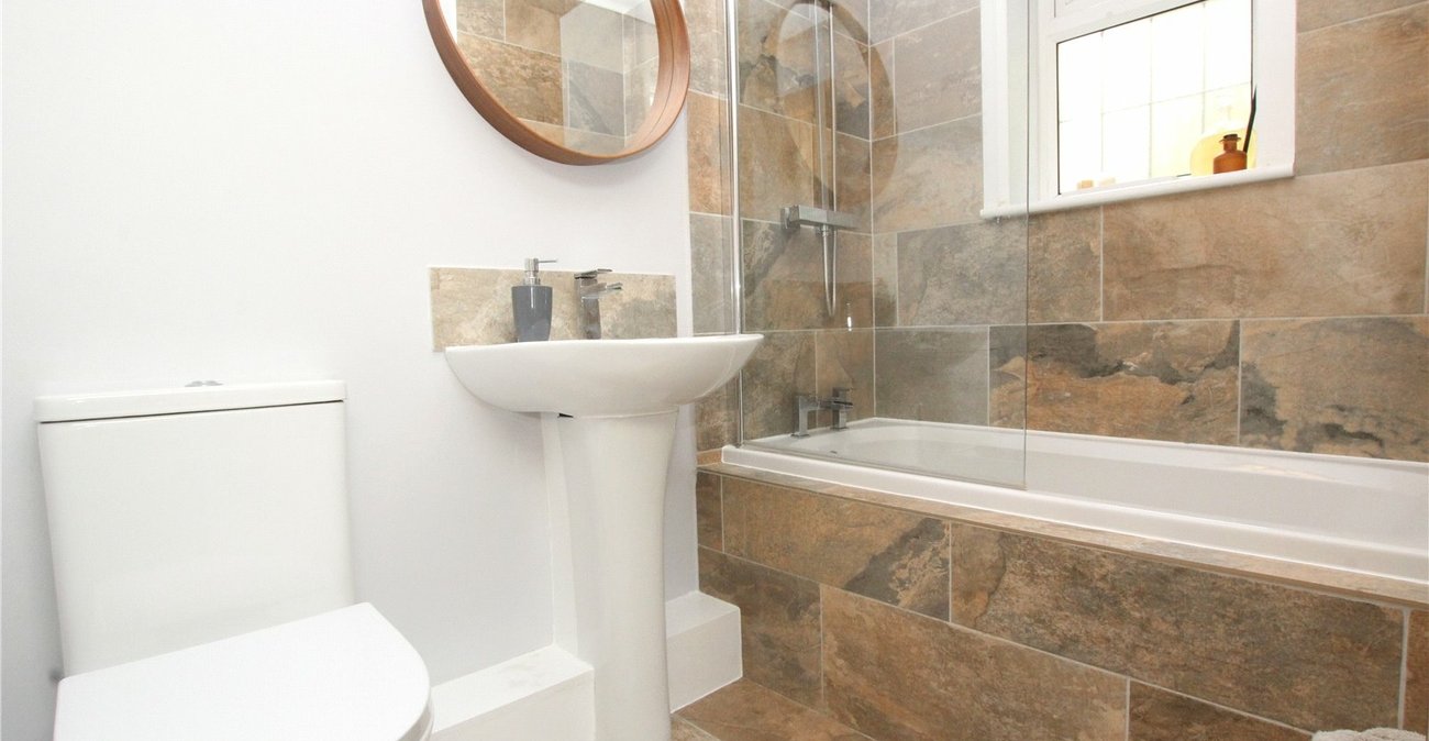 2 bedroom house for sale in Shooters Hill | Robinson Jackson