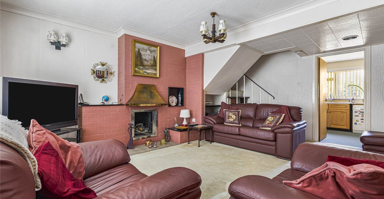 3 bedroom house for sale in Rochester | Robinson Michael & Jackson