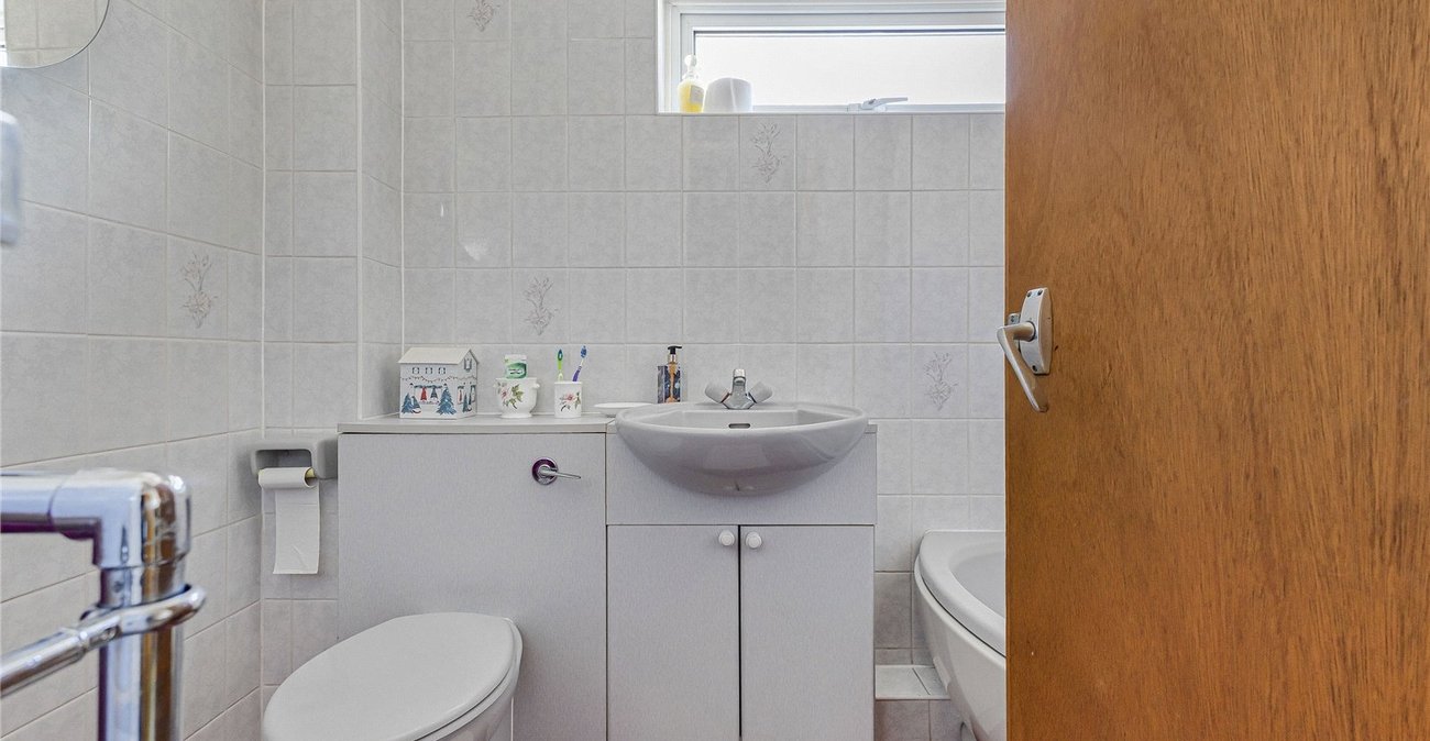 3 bedroom house for sale in Rochester | Robinson Michael & Jackson