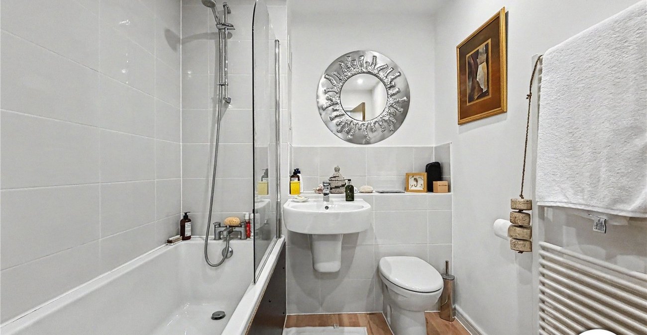 2 bedroom house for sale in St. Marys Island | Robinson Michael & Jackson
