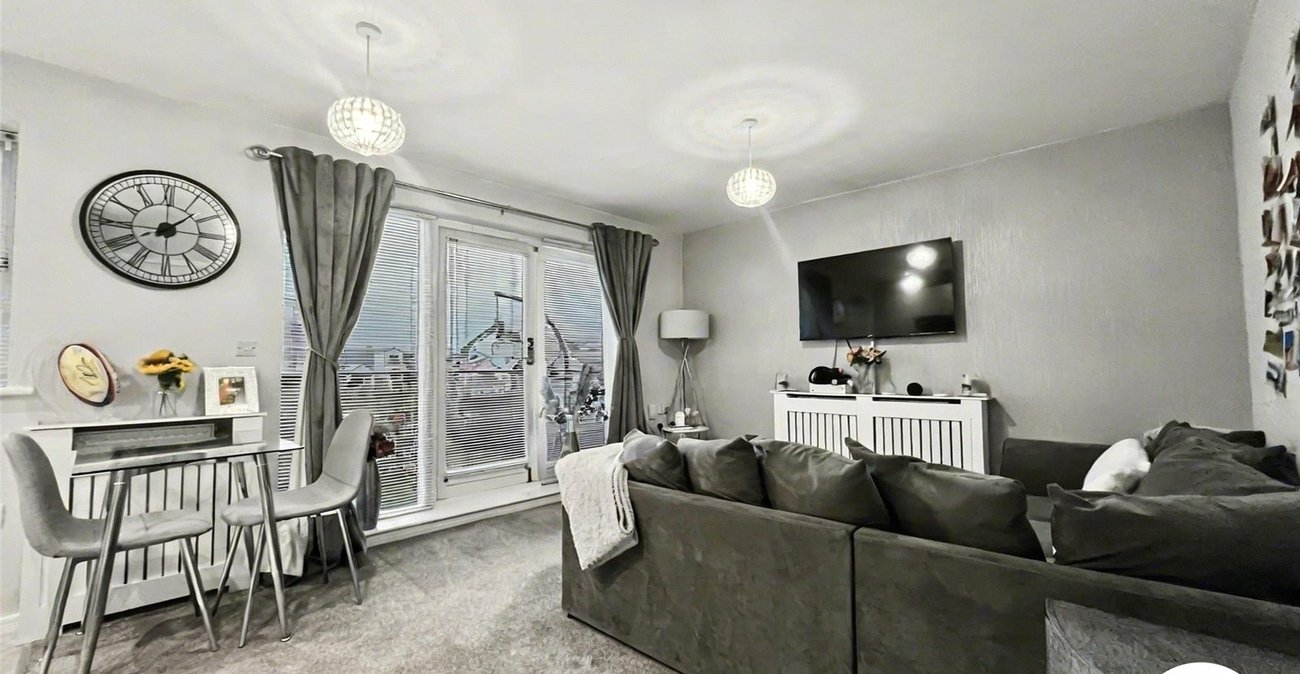 1 bedroom property for sale in St. Marys Island | Robinson Michael & Jackson