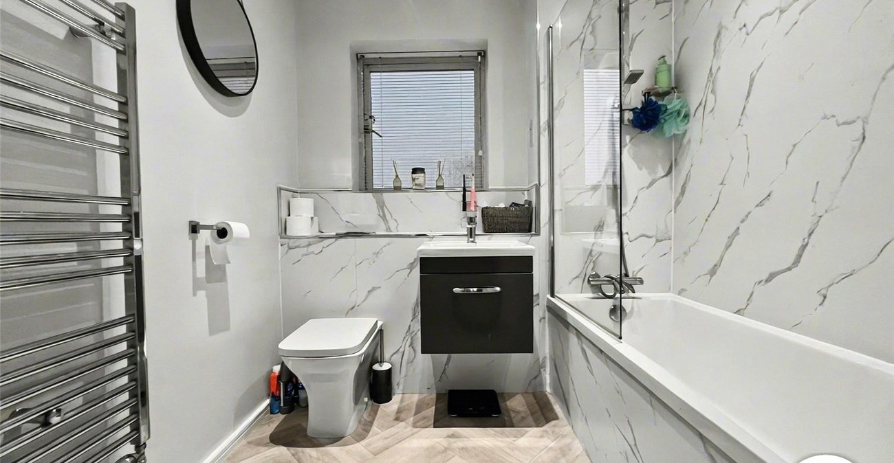 1 bedroom property for sale in St. Marys Island | Robinson Michael & Jackson