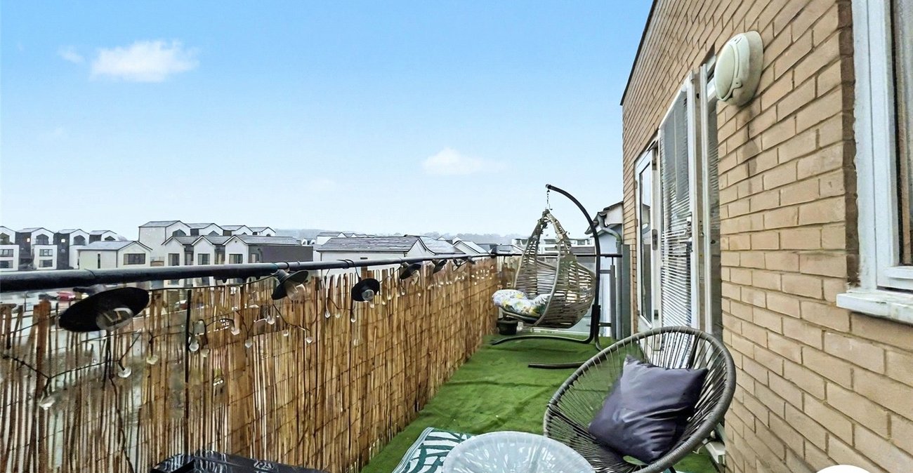 1 bedroom property for sale in St. Marys Island | Robinson Michael & Jackson