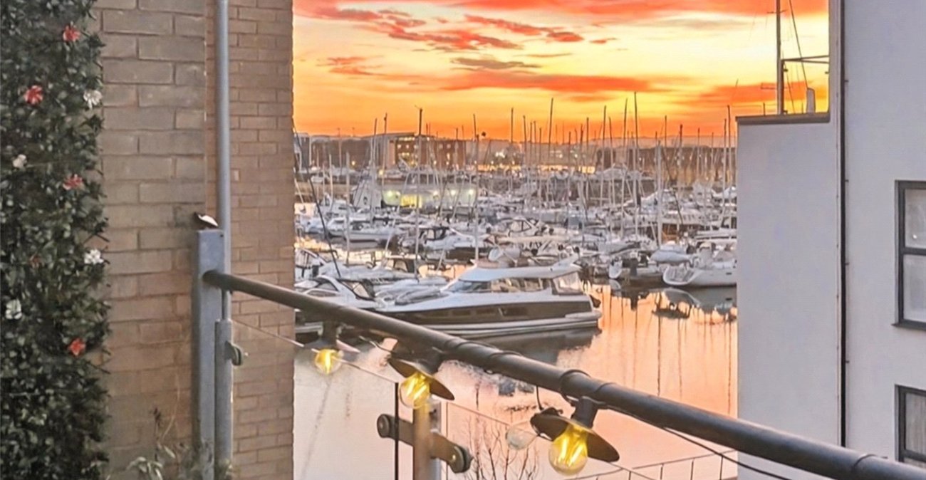 1 bedroom property for sale in St. Marys Island | Robinson Michael & Jackson