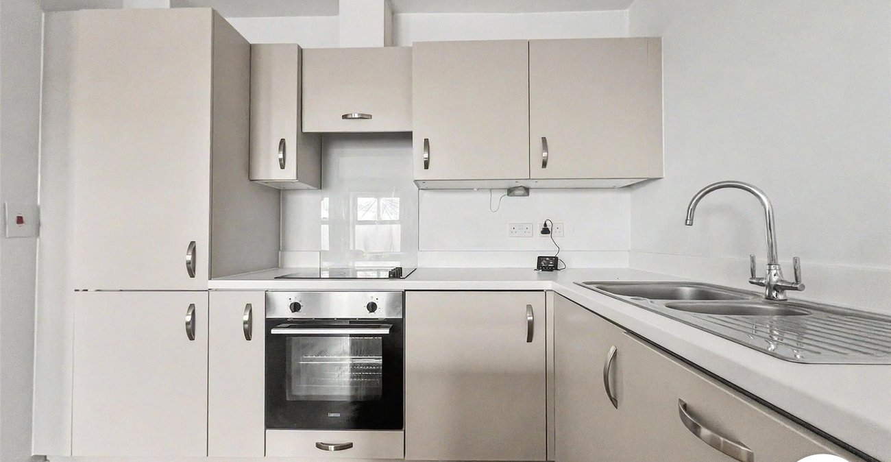 1 bedroom property for sale in Chatham | Robinson Michael & Jackson