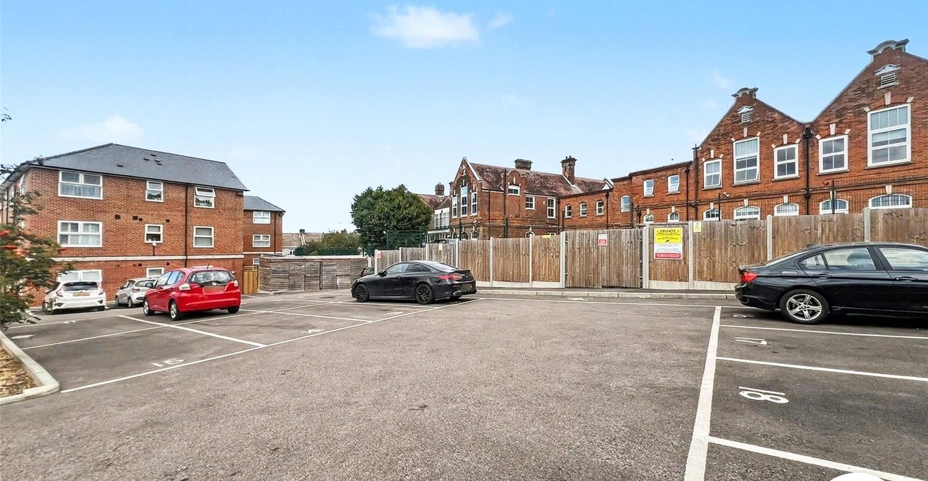1 bedroom property for sale in Chatham | Robinson Michael & Jackson