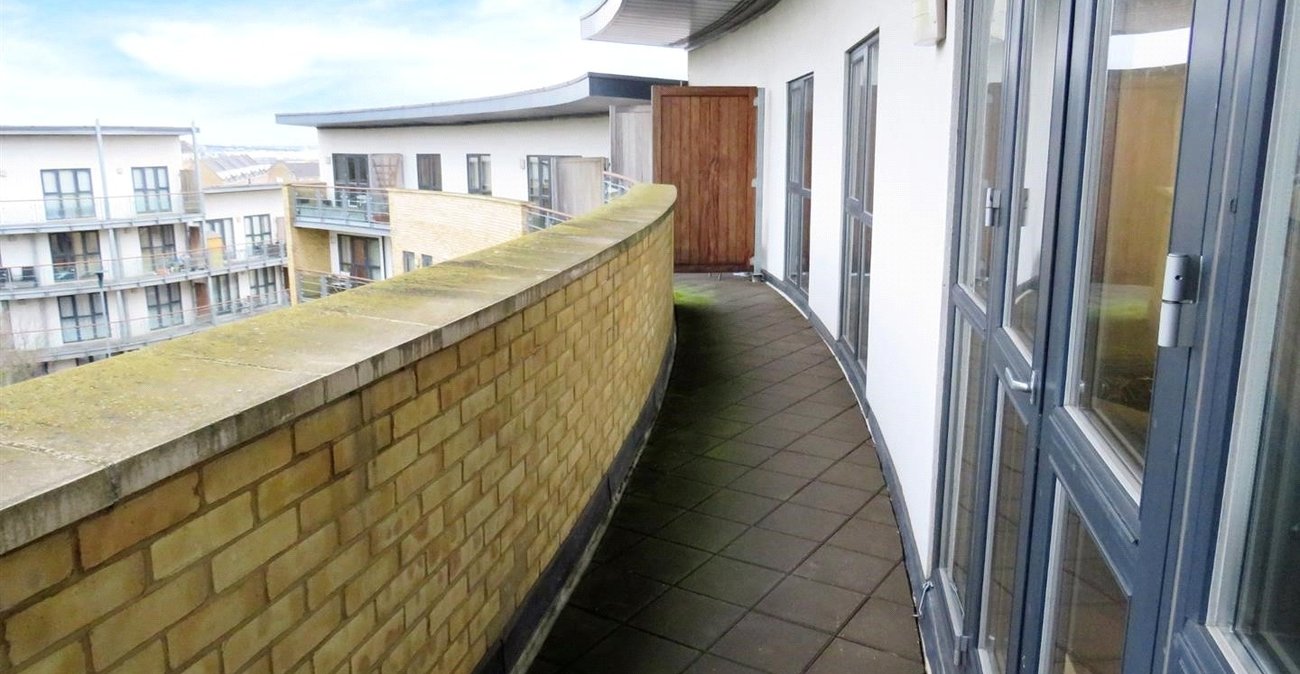 2 bedroom property for sale in Waterstone Way | Robinson Jackson