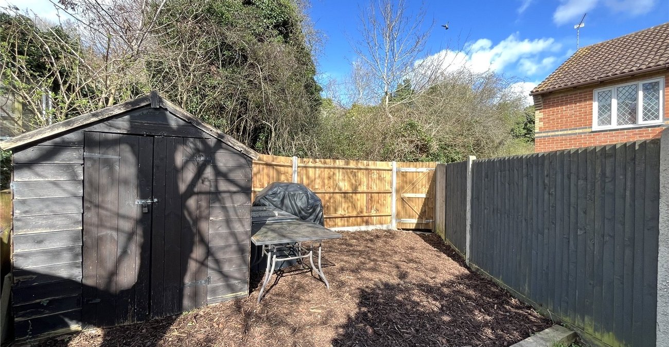 2 bedroom house for sale in Walderslade | Robinson Michael & Jackson