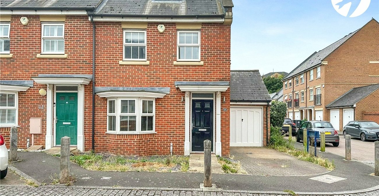 3 bedroom house for sale in Greenhithe | Robinson Jackson