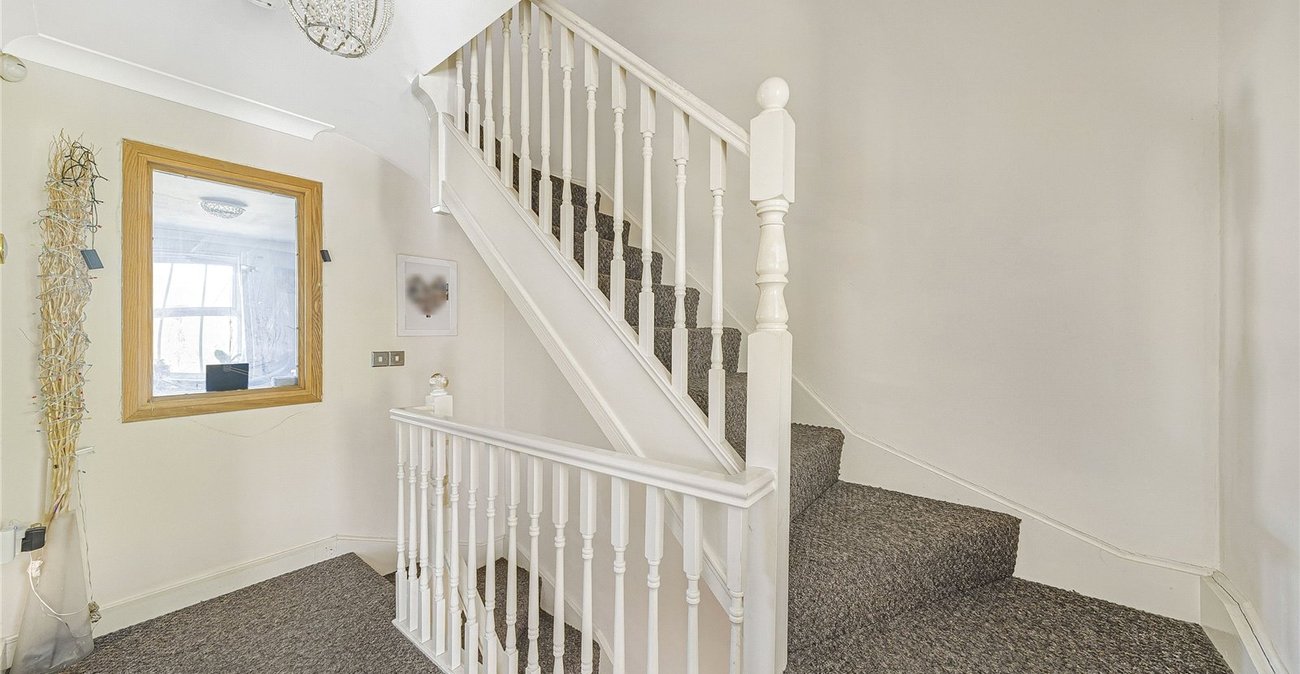 3 bedroom house for sale in Greenhithe | Robinson Jackson
