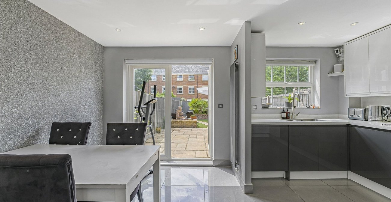 3 bedroom house for sale in Greenhithe | Robinson Jackson
