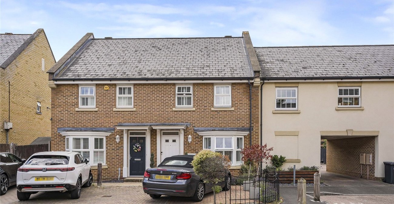 3 bedroom house for sale in Greenhithe | Robinson Jackson